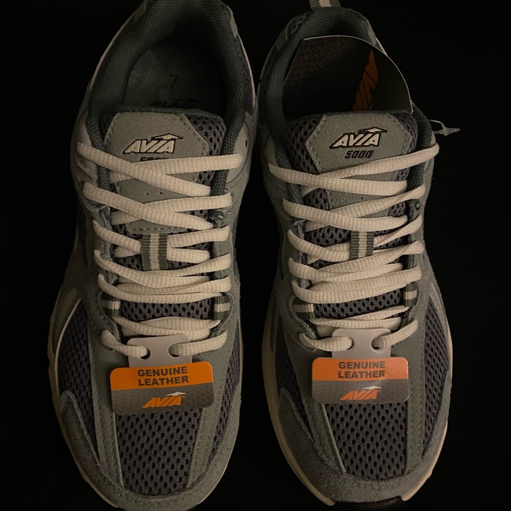 Avia Gray and White Athletic Shoes